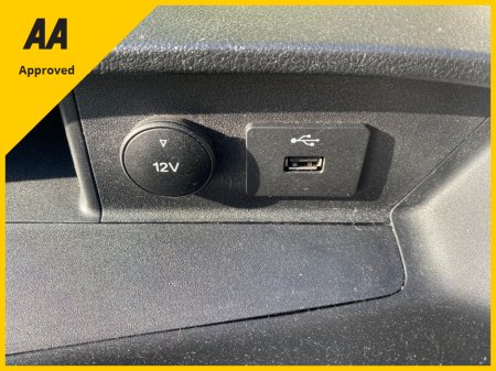 2020 Ford Transit - thumbnail 13