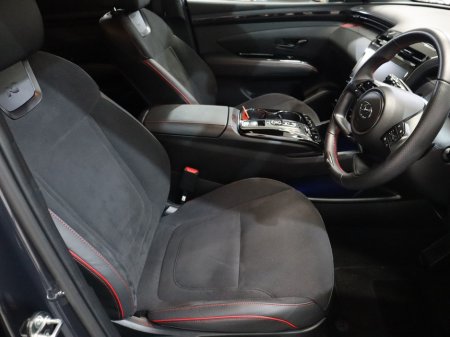 2025 Hyundai Tucson *128* N LINE T-GDI PHEV 4X4 €41,900 thumbnail