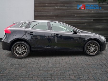 2014 Volvo V40 DBA-MB4164T 5DR AUTO 40 SERIES 525 €10,950