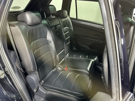 2020 Volkswagen Tiguan - thumbnail 11