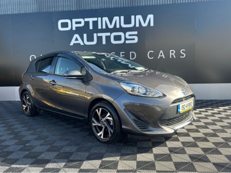 2019 Toyota Aqua - thumbnail 1