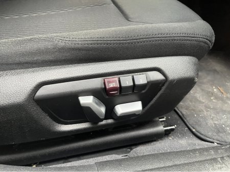 2015 BMW 1 Series - thumbnail 10