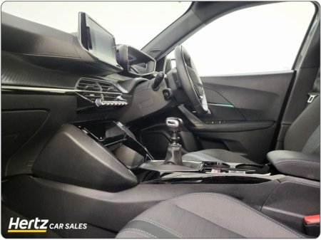 2023 Peugeot 2008 - thumbnail 4