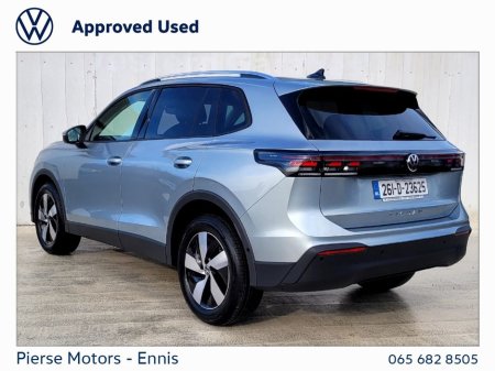 2026 Volkswagen Tiguan - view 3