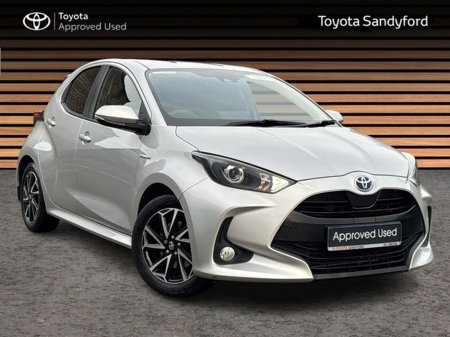 2021 Toyota Yaris - thumbnail 1