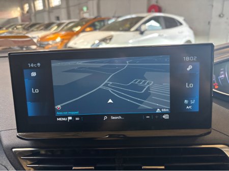 2023 Peugeot 3008 - thumbnail 11