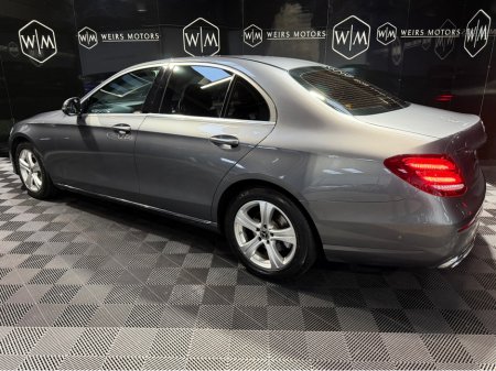 2017 Mercedes-Benz E Class 220 D SE 4DR AUTO €23,950 thumbnail