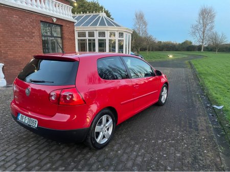 2008 Volkswagen Golf - view 4