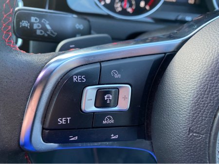 2016 Volkswagen Golf GOLF GTI CLUBSPORT TRACK EDITION 2016 (162) €24,995 thumbnail