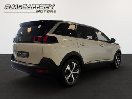 2020 Peugeot 5008 - thumbnail 5