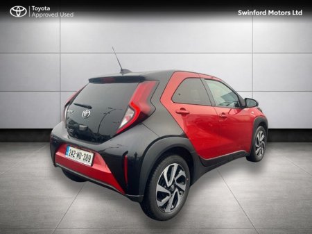 2024 Toyota Aygo X AYGO X €20,950 thumbnail
