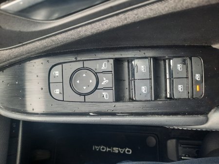 2025 Nissan Qashqai - thumbnail 10