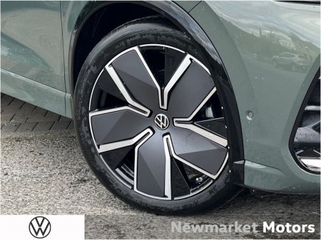 2026 Volkswagen Tiguan - view 2