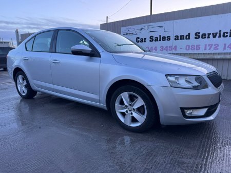2016 Skoda Octavia AMBITION 1.6 TDI 110HP DSG 4DR €10,950 thumbnail