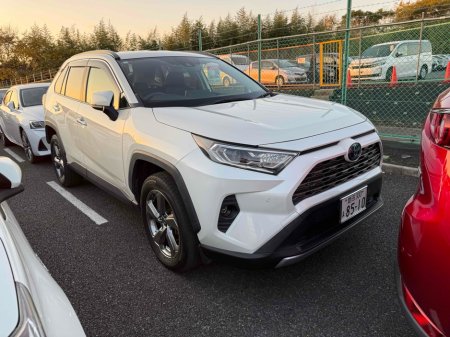 2021 Toyota Rav4 G 4WD HYBRID AUTOMATIC 2.5 PETROL //HIGH SPEC//FULL LEATHER HEATED SEATS//HEATED STEERING WHEEL//REVERSE CAMERA//KEYLESS ENTRY//ADAPTIVE CRUISE CONTROL//