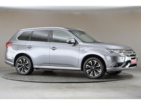 2016 Mitsubishi Outlander 2.0 GX4HS PHEV 200BHP 5SEATS *FULL LEATHER*SUNROOF*360 PAN CAM* €16,490 thumbnail