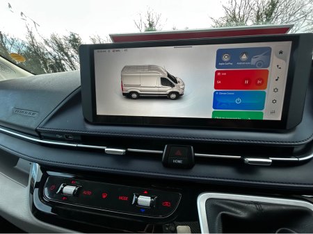 2026 Maxus Deliver 9 FWD LUX MODEL thumbnail