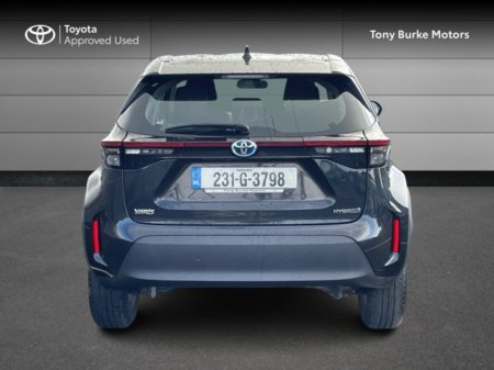 2023 Toyota Yaris Cross - thumbnail 5