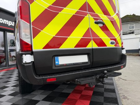 2022 Ford Transit 350 LEADER ECOBLU P/V ECOBLUE , L3 H3 , ONLY 62K , FULLY SERVICED , DOE , WARRANTY , FROM €75 p/w & €9,950 DEPOSIT / TRADE IN , PLY LINED , TOW BAR , PARKING SENSORS , €21,950 thumbnail