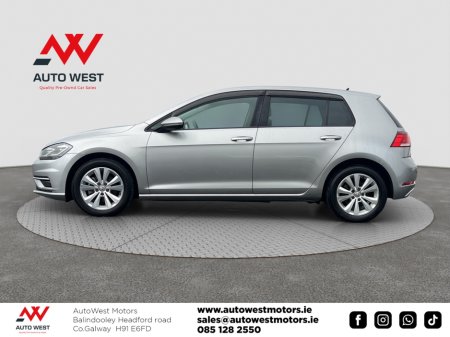 2018 Volkswagen Golf 2018 Volkswagen Golf 1.2 TSI Automatic €17,950 thumbnail
