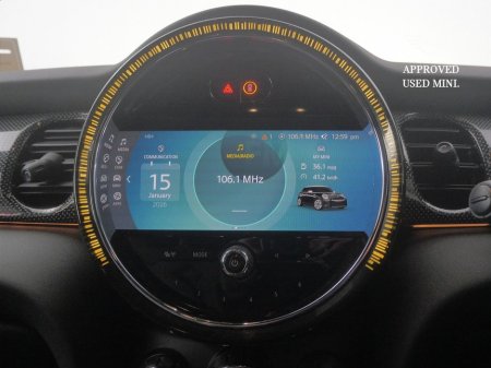 2024 MINI Hatch 5-Door Cooper Exclusive €35,900 thumbnail