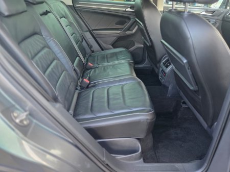 2020 Volkswagen Tiguan - thumbnail 5