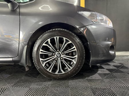 2011 Toyota Auris - photo 5