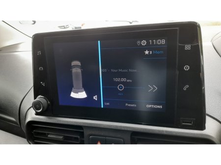 2021 Peugeot Partner - thumbnail 8