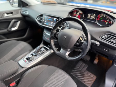 2019 Peugeot 308 ALLURE - 1.5 DIESEL - AUTO - 12M WARRANTY - CAR: 1755 €15,950 thumbnail
