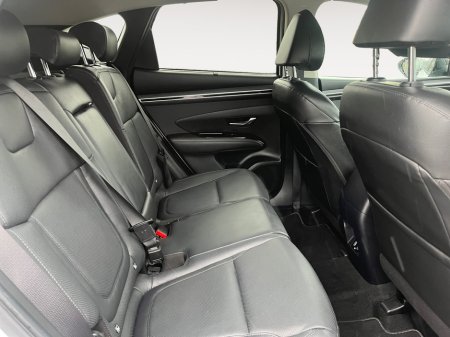2022 Hyundai Tucson IX35 EXECUTIVE PLUS DIESEL 5 5DR €31,500 thumbnail