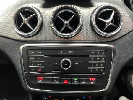 2016 Mercedes-Benz CLA Class - thumbnail 18