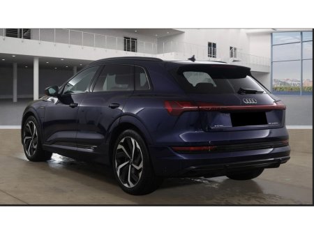 2021 Audi e-tron BLACK EDITION 55 QUATTRO // 95KwH BATTERY €34,995 thumbnail