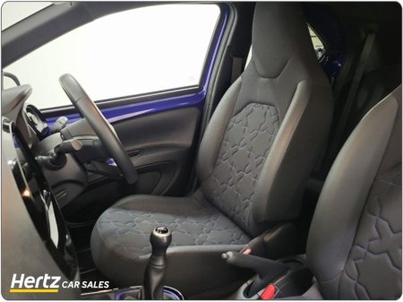 2023 Toyota Aygo X EXCLUSIVE VVT-I 1.0 Petrol Manual €15,895 thumbnail