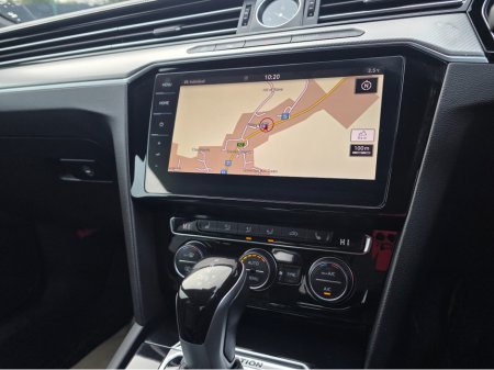 2018 Volkswagen Arteon 2.0 TSI R LINE EDITION 4 MOTION 280BHP - VIRTUAL DASH- FULL LEATHER HEATED ELECTRIC SEATS - SAT NAV - CARPLAY ANDROIDAUTO - BLIND SPORT - 360 PARKING SENSORS  - SELF PARKING ASSIST - 360 CAMER €27,950 thumbnail