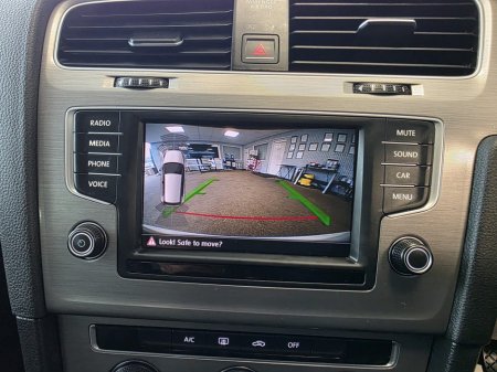 2016 Volkswagen Golf - thumbnail 12