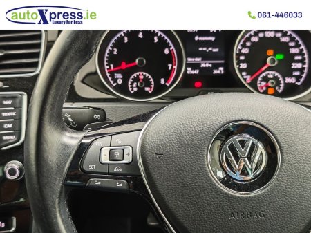 2016 Volkswagen Golf 1.4 TSI Highline, Automatic, Reversing camera €15,995 thumbnail