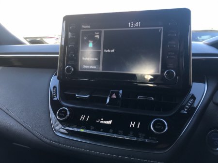 2022 Toyota Corolla LUNA H/B - GRANDONS €22,995 thumbnail