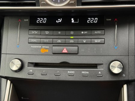 2015 Lexus IS 300 h 300h Executive €15,900 thumbnail