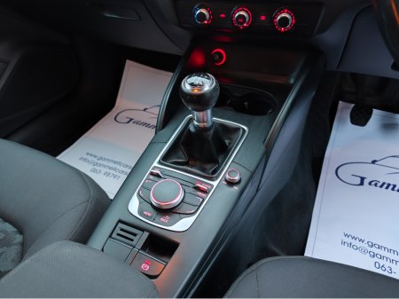 2015 Audi A3 1.6 TDI SE 105PS 5DR €7,800 thumbnail