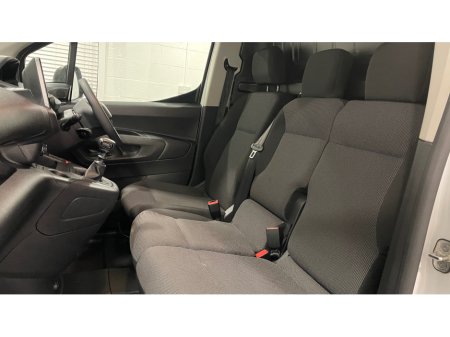 2024 Peugeot Partner - thumbnail 26