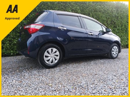 2020 Toyota Yaris - thumbnail 16