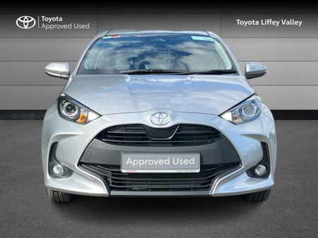 2025 Toyota Yaris Yaris Hybrid 115 Luna €28,250 thumbnail