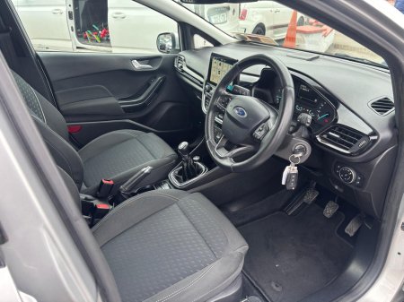 2018 Ford Fiesta - thumbnail 9