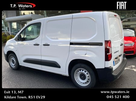 2025 Fiat Doblo - photo 3