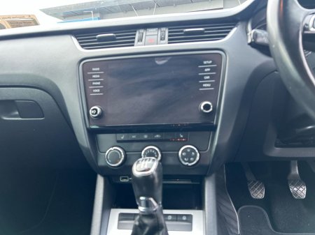 2020 Skoda Octavia - thumbnail 8