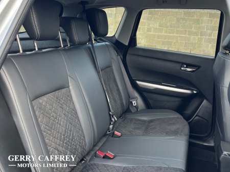 2023 Suzuki Vitara - thumbnail 13