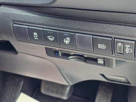 2019 Toyota Corolla - thumbnail 8