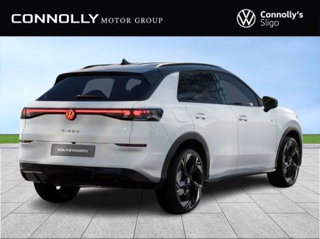 2026 Volkswagen T-Roc RLINE 1.5TSI 150HP AUTO *NEW MODEL* €50,022 thumbnail