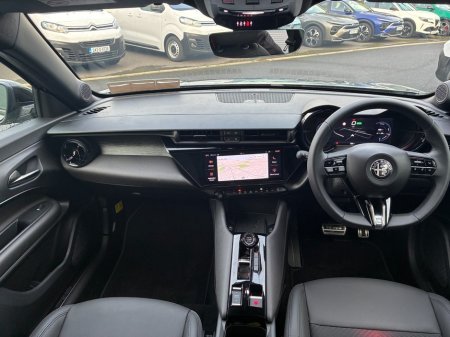 2026 Alfa Romeo Junior "ELETTRICA SPECIALE" Electric EV, 54kW, 156bhp €36,995 thumbnail