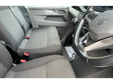 2021 Volkswagen Transporter - thumbnail 15